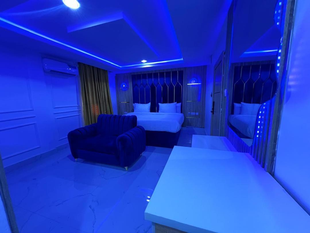 Villa Palazzo Hotel 2 이케야 외부 사진