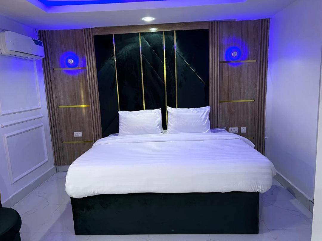 Villa Palazzo Hotel 2 이케야 외부 사진